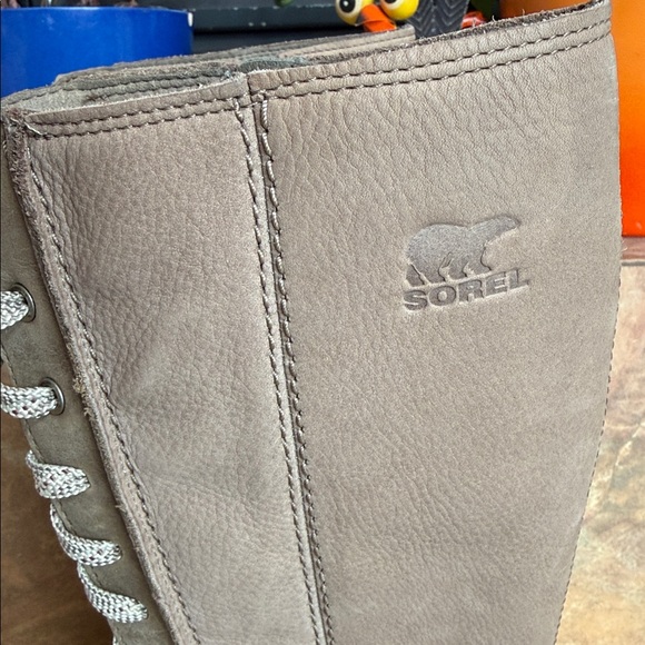 SOREL JOAN OF ARCTIC WEDGE LACE UP 8 Tall ASH Women Boots Waterproof EUC size 7 - Picture 4 of 15